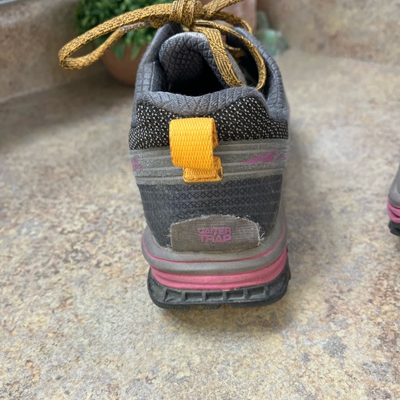 Altra Womens 9 Timp 1.5 Trail Running sneakers low top - Picture 10 of 10